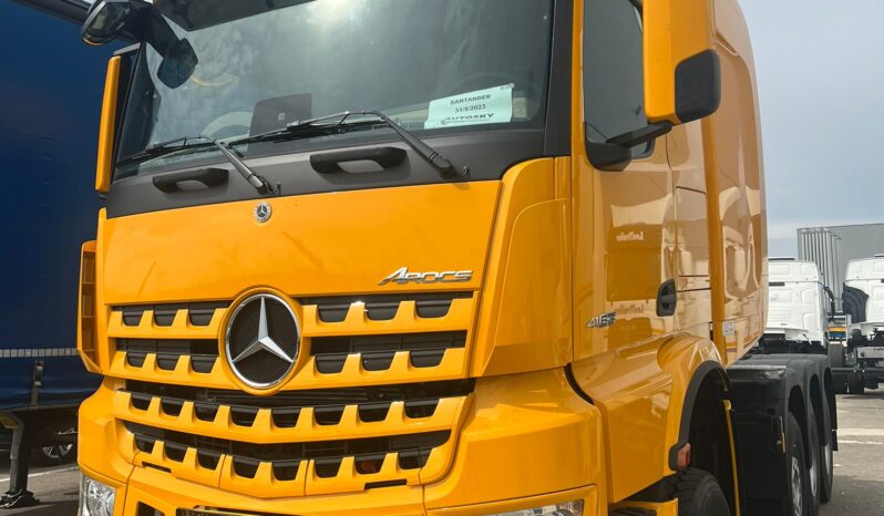 Mercedes Benz Arocs 4163 8X4 lleno