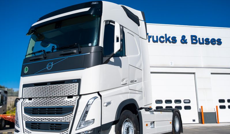 VOLVO – FH 460 I SAVE 2023 FINANCIADO lleno