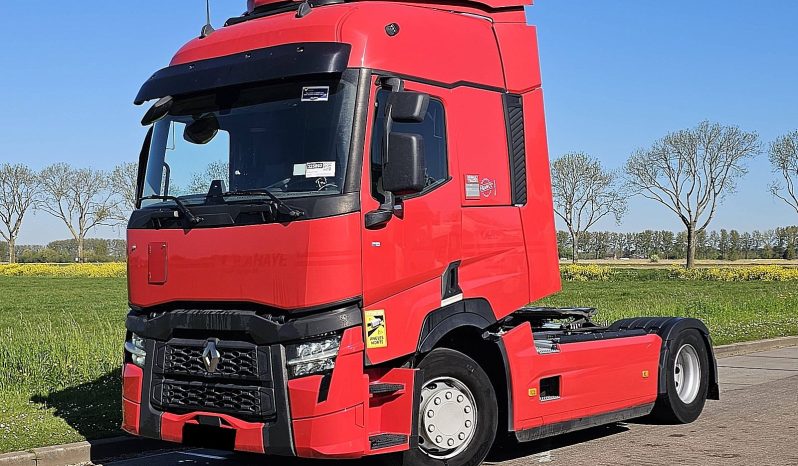 RENAULT T520 – 2023 lleno