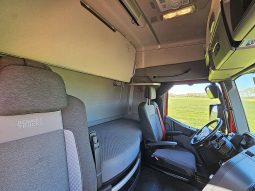 RENAULT T520 – 2023 lleno