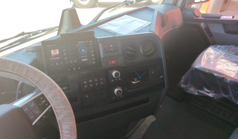 RENAULT 520 – ALQUILER CON OPCIÓN A COMPRA lleno