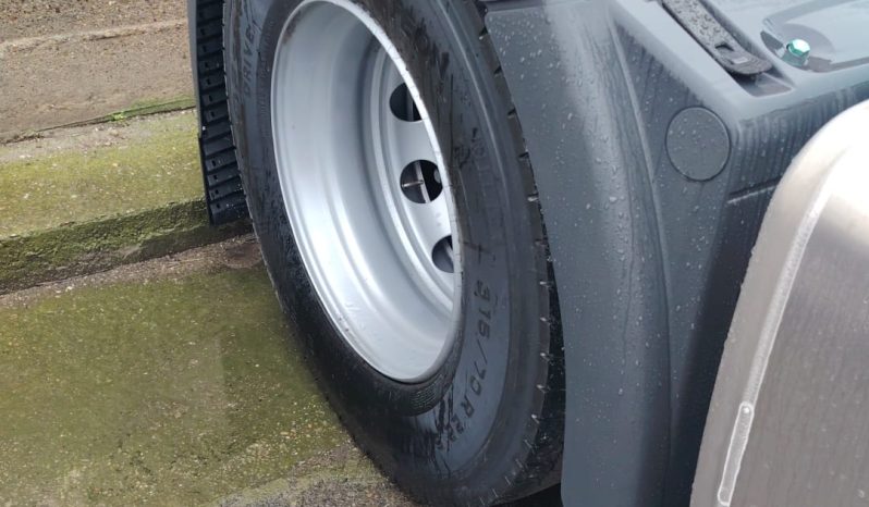 MAN TGX 520 – NUEVO lleno